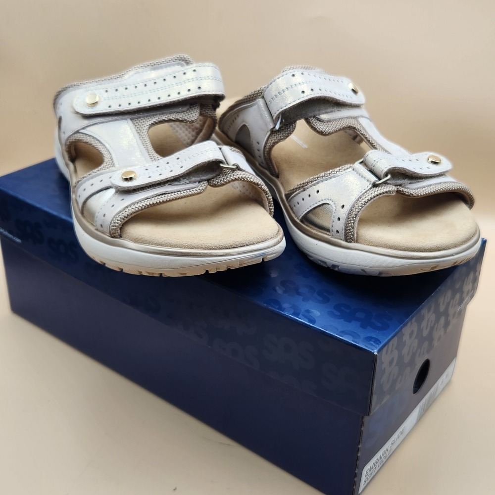 SAS Shoes Womens Embark Slide Soft Gold Adjustable Sandals 8 NEW